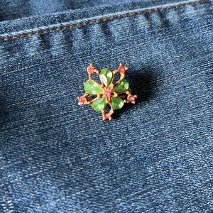 Antique costume jewelry pin